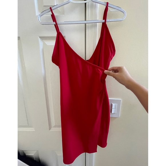Red Mini Dress with Thigh Slit - Tobi Size Small - Picture 2 of 6